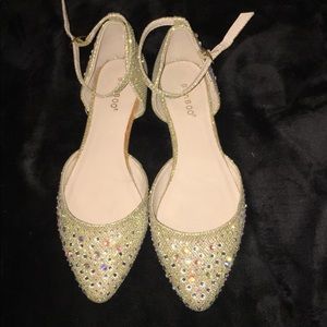 Bamboo Pointed Toe Flats